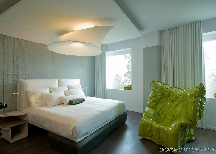 Palazzo Matteotti, The Dedica Anthology, Autograph Collection Milano